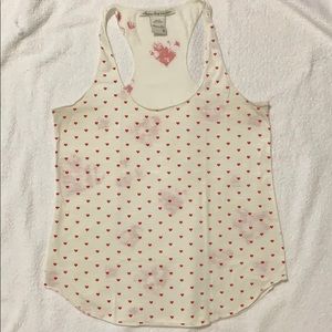 Red heart tank
